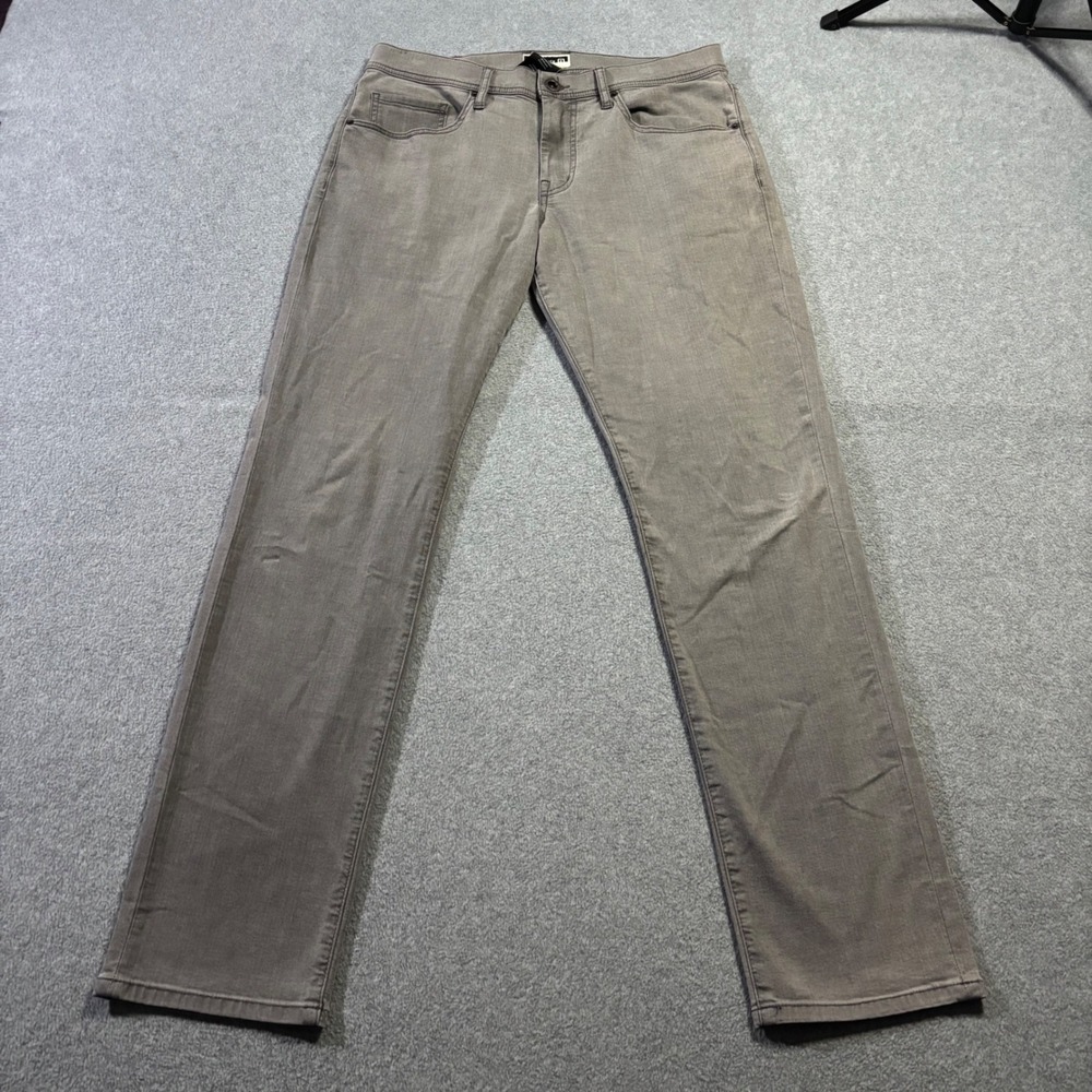 Travis Mathew Pants Mens 32 Grey Golf Chino Trousers Stretch Modern Fit Casual